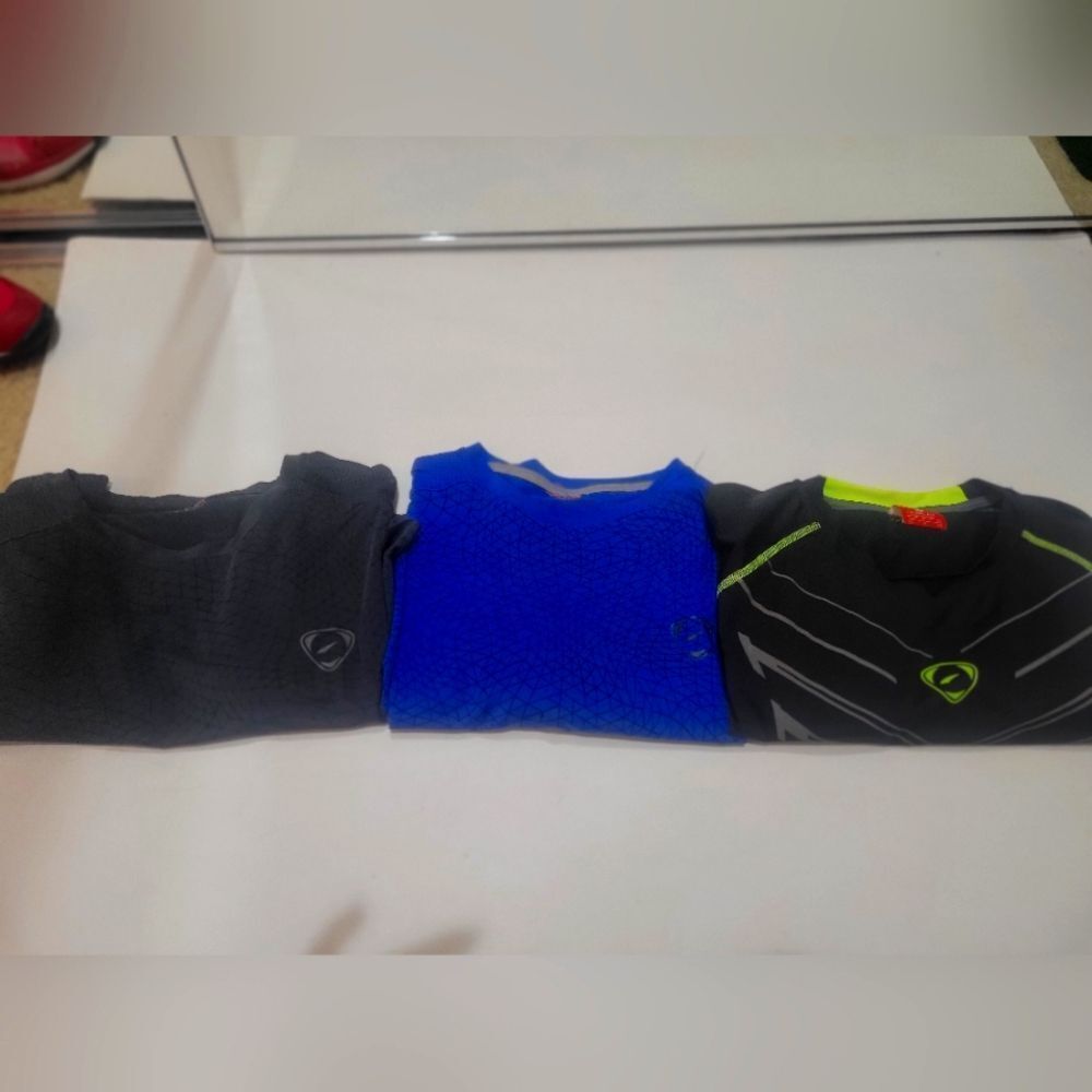 Bundle of 3 Men's Lsong Fit Tennis and Gym shirts Size XL